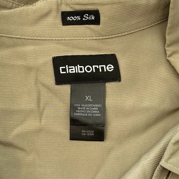 Claiborne Men’s Silk Short Sleeve Button-Down Dress Shirt - Picture 2 of 2